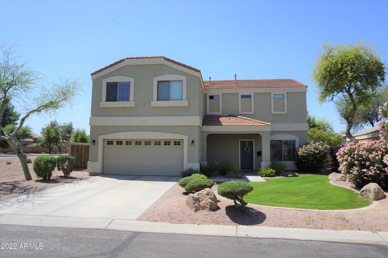 39226 N Luke Cir., San Tan Valley, AZ 85140