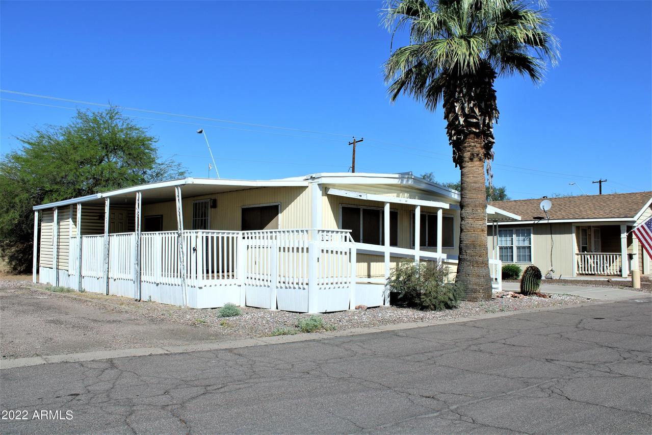 201 S Greenfield Rd. #18, Mesa, AZ 85206