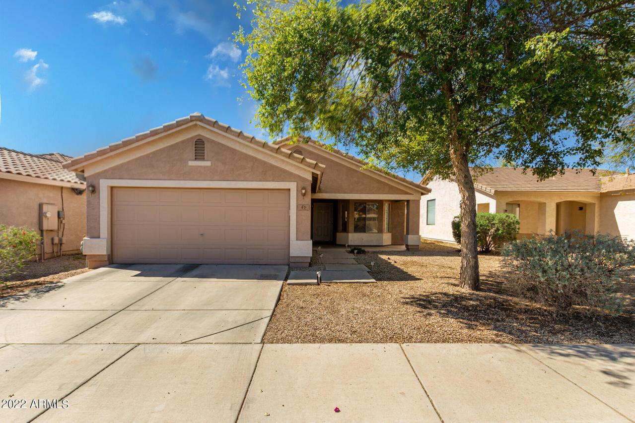 41 E Coral Bean Dr., San Tan Valley, AZ 85143