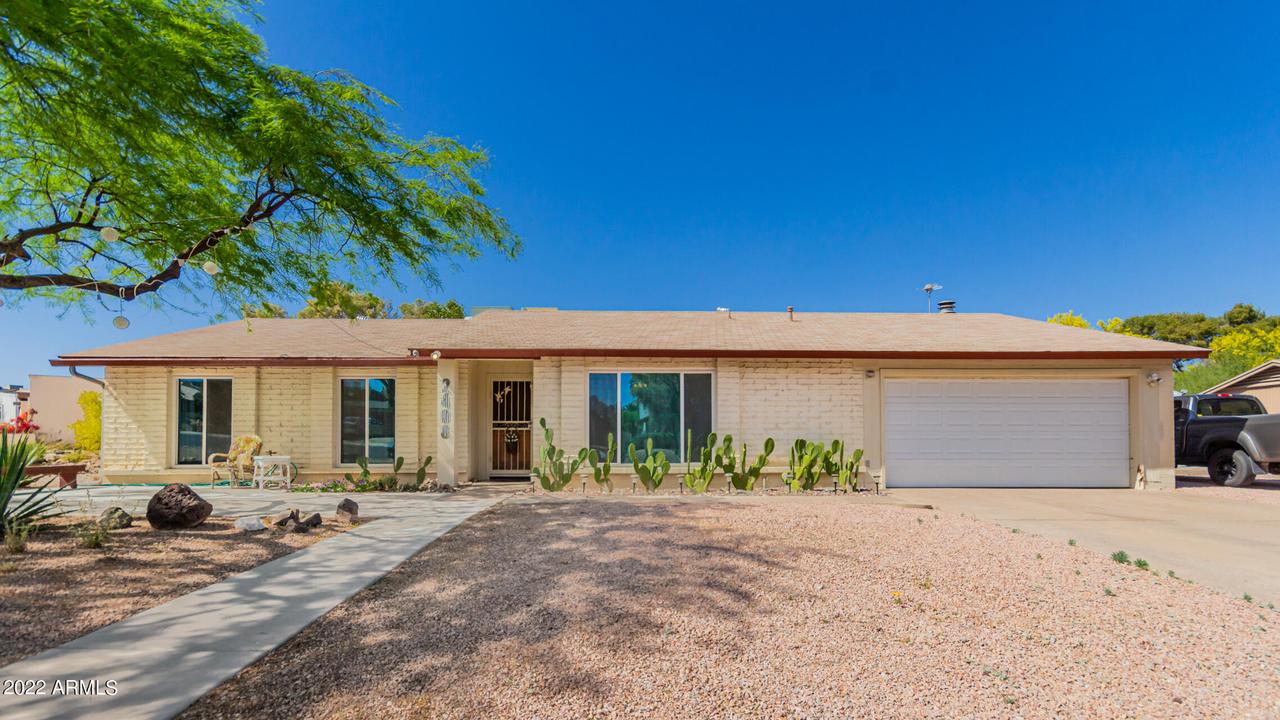 2408 E Cochise Rd., Phoenix, AZ 85028