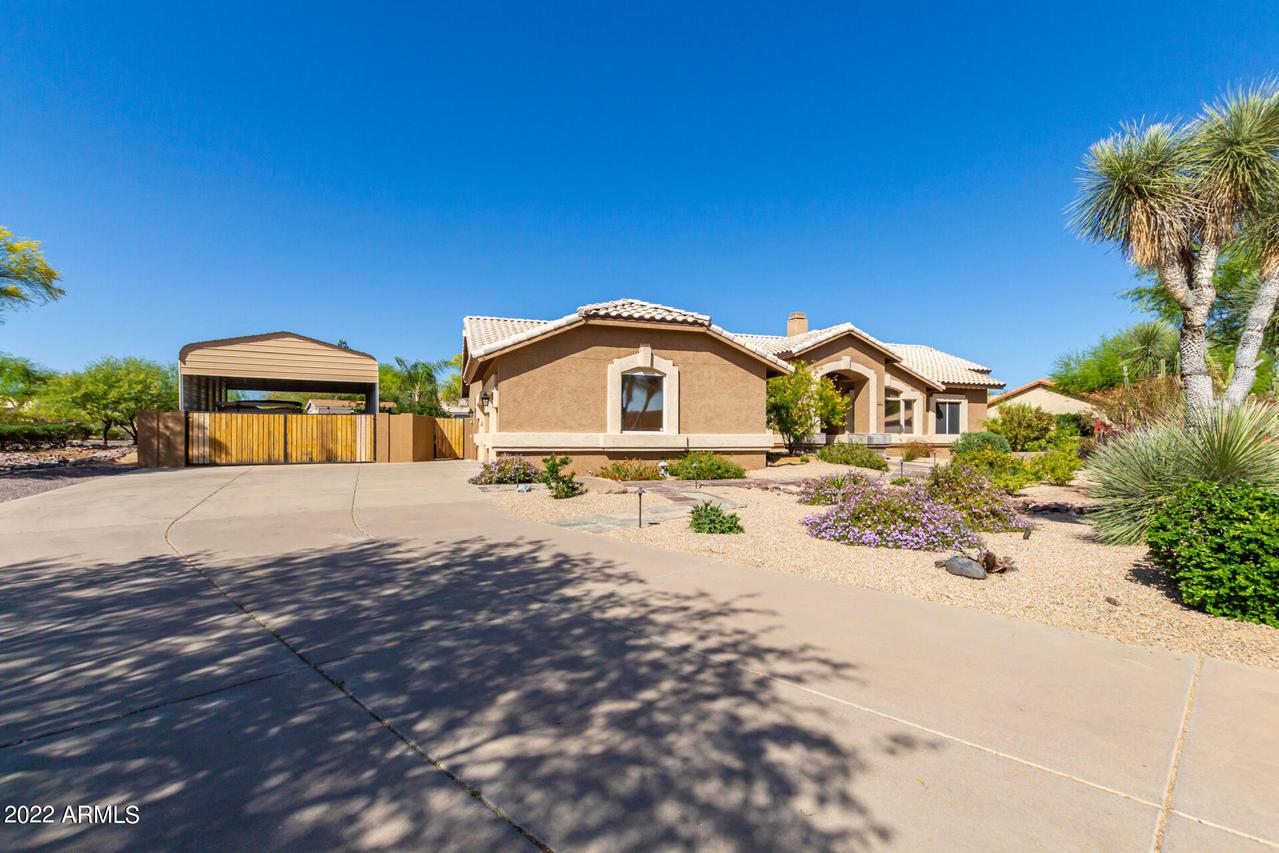 402 E Desert Ranch Rd., Phoenix, AZ 85086