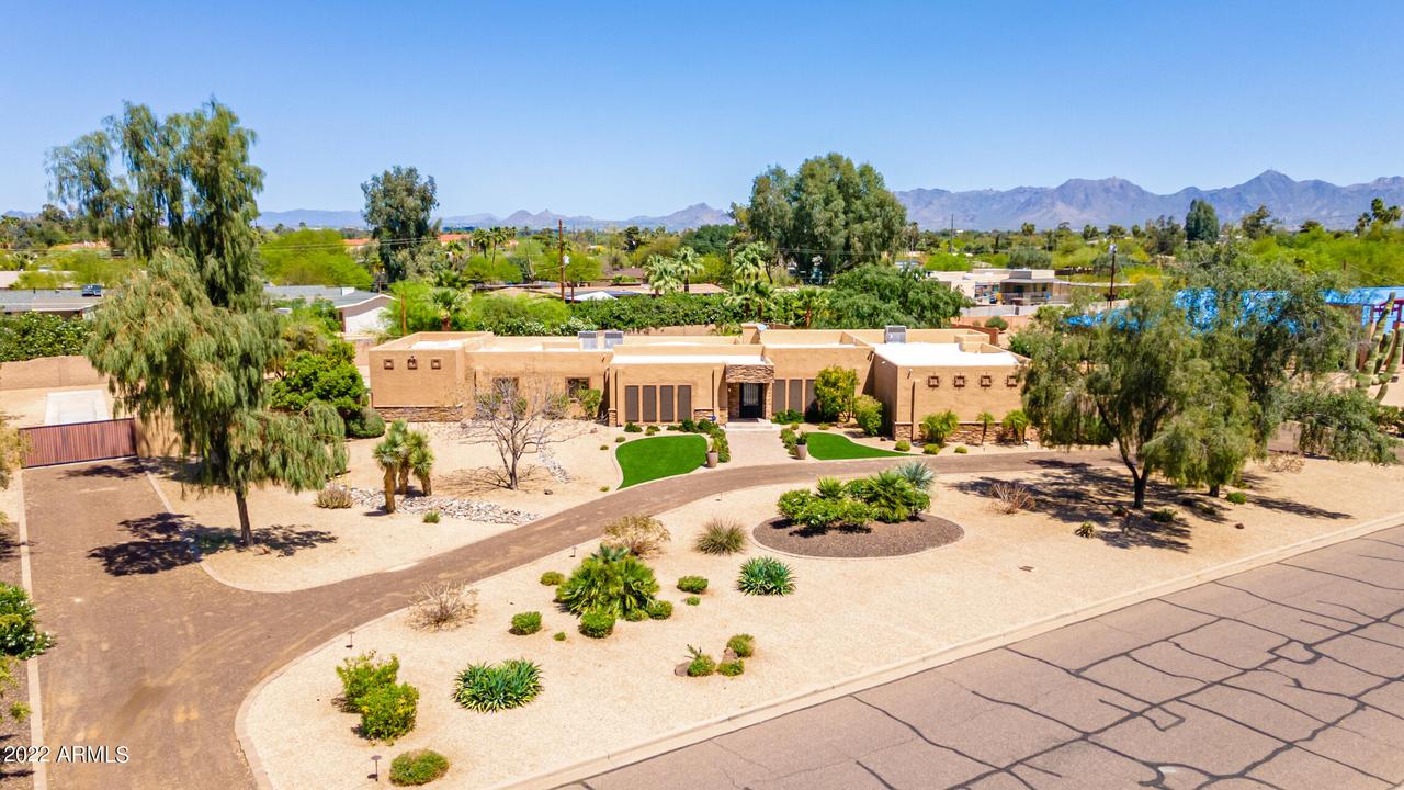 6230 E Clinton St., Scottsdale, AZ 85254