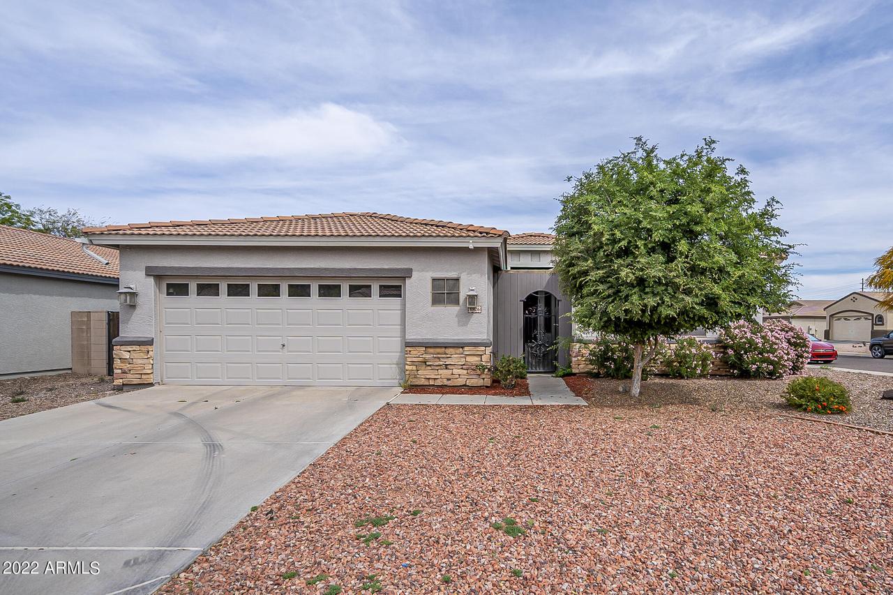 1526 W Saint Kateri Dr., Phoenix, AZ 85041