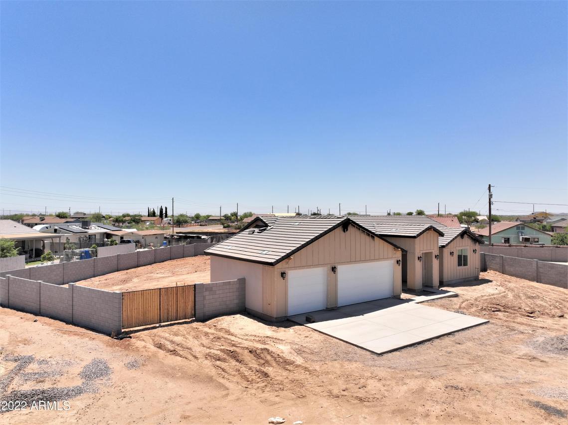 5831 E Vista Grande Dr., San Tan Valley, AZ 85140