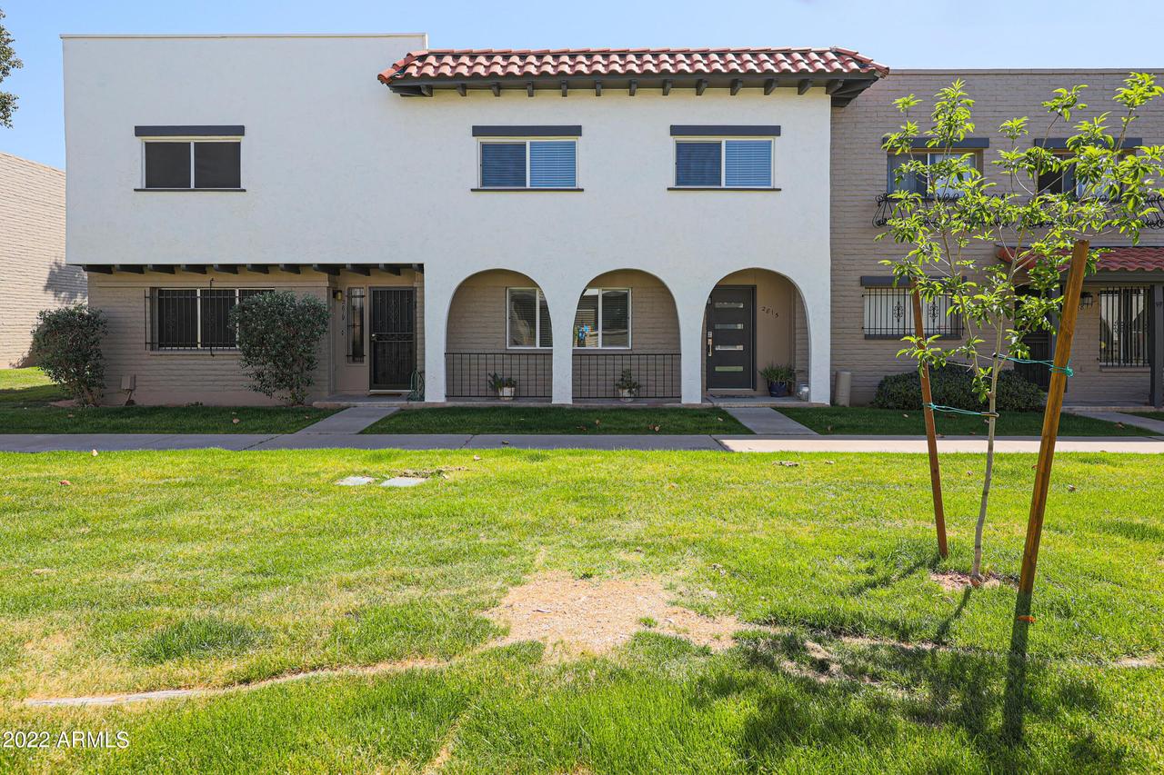 2815 E Fairmount Ave., Phoenix, AZ 85016