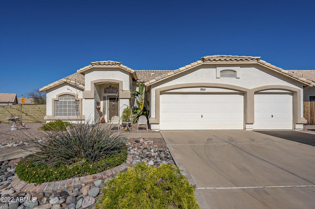 884 S Canal Dr., Gilbert, AZ 85296