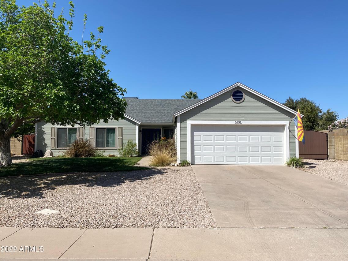 1652 N Sericin Cir., Mesa, AZ 85205