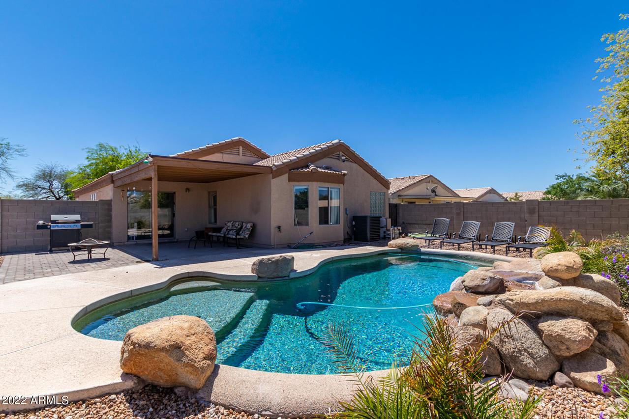 1332 W Montebello Ave., Apache Junction, AZ 85120