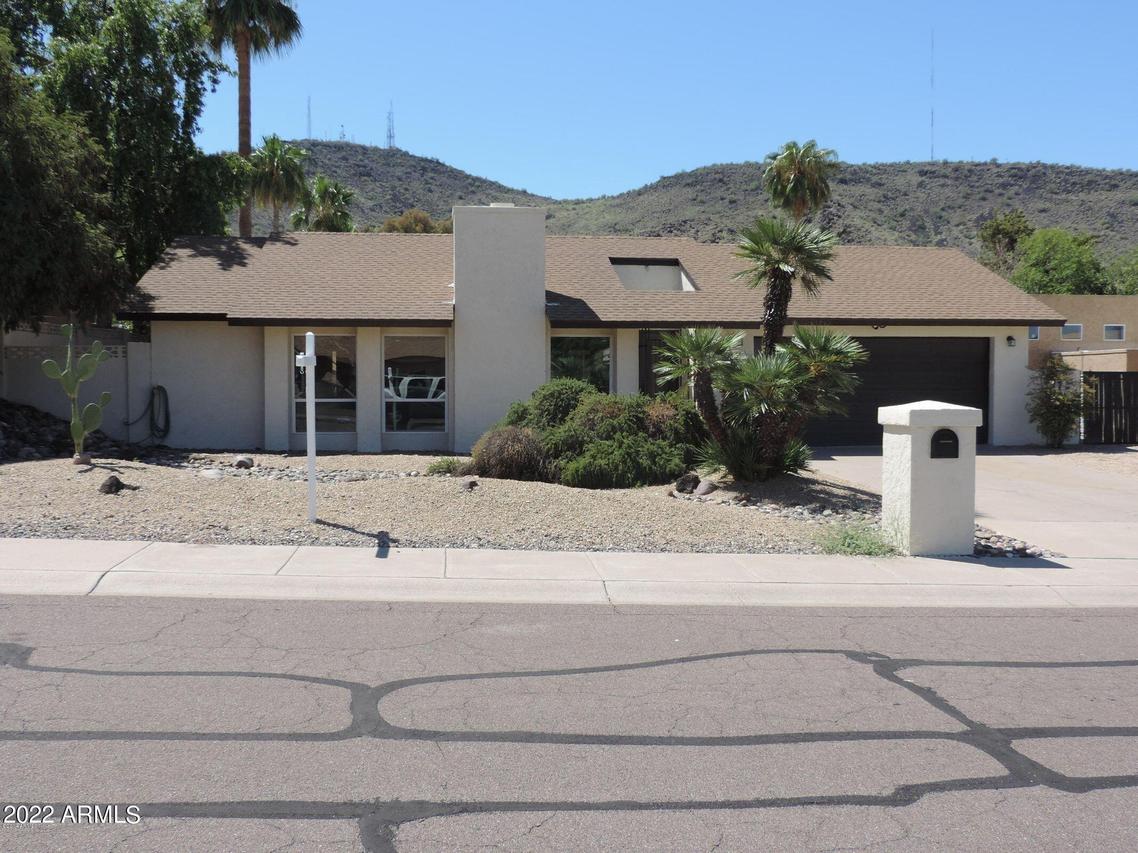 1211 W Wood Dr., Phoenix, AZ 85029