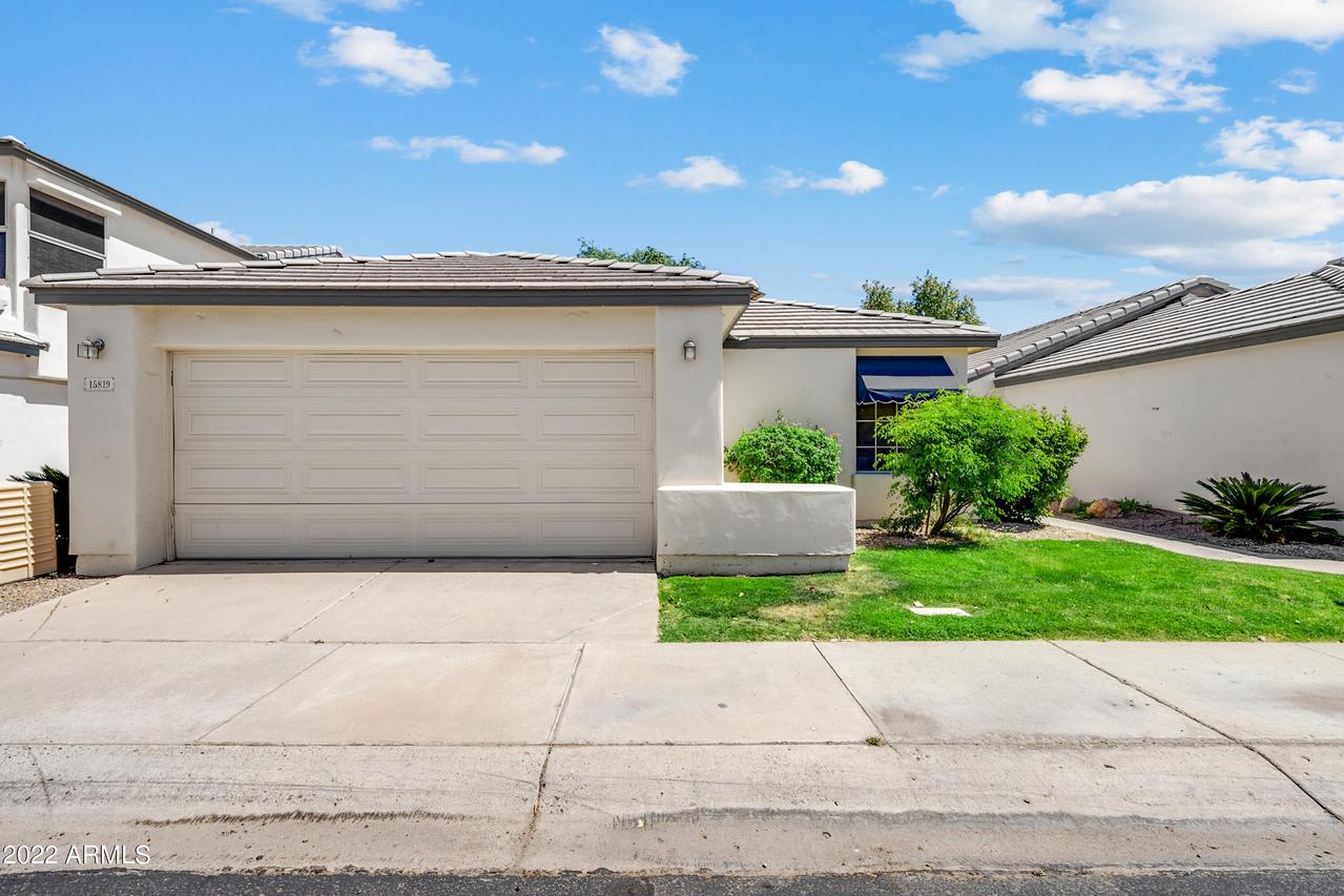 15819 N 4th Dr., Phoenix, AZ 85023