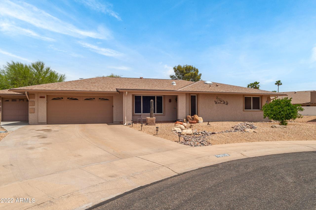 19019 N Palo Verde Dr., Sun City, AZ 85373
