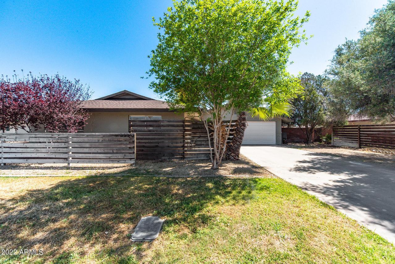 8225 E Chaparral Rd., Scottsdale, AZ 85250