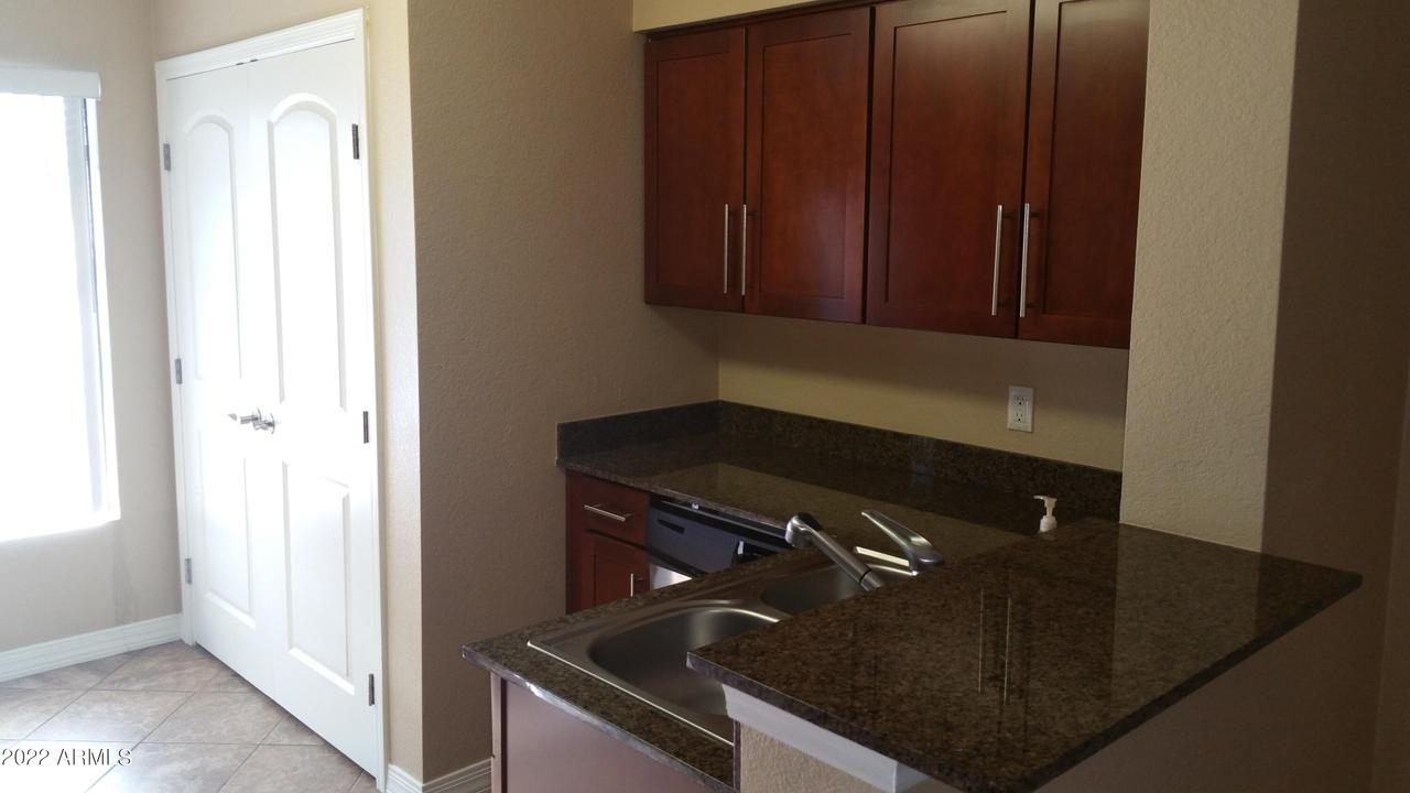 2025 E Campbell Ave. #368, Phoenix, AZ 85016