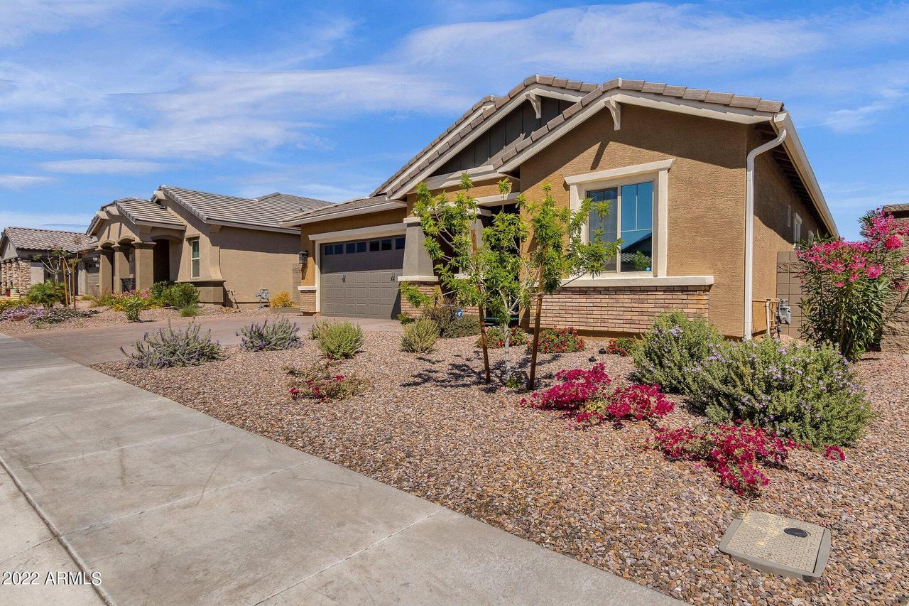 2792 W Wilcox Playa Dr., Queen Creek, AZ 85144