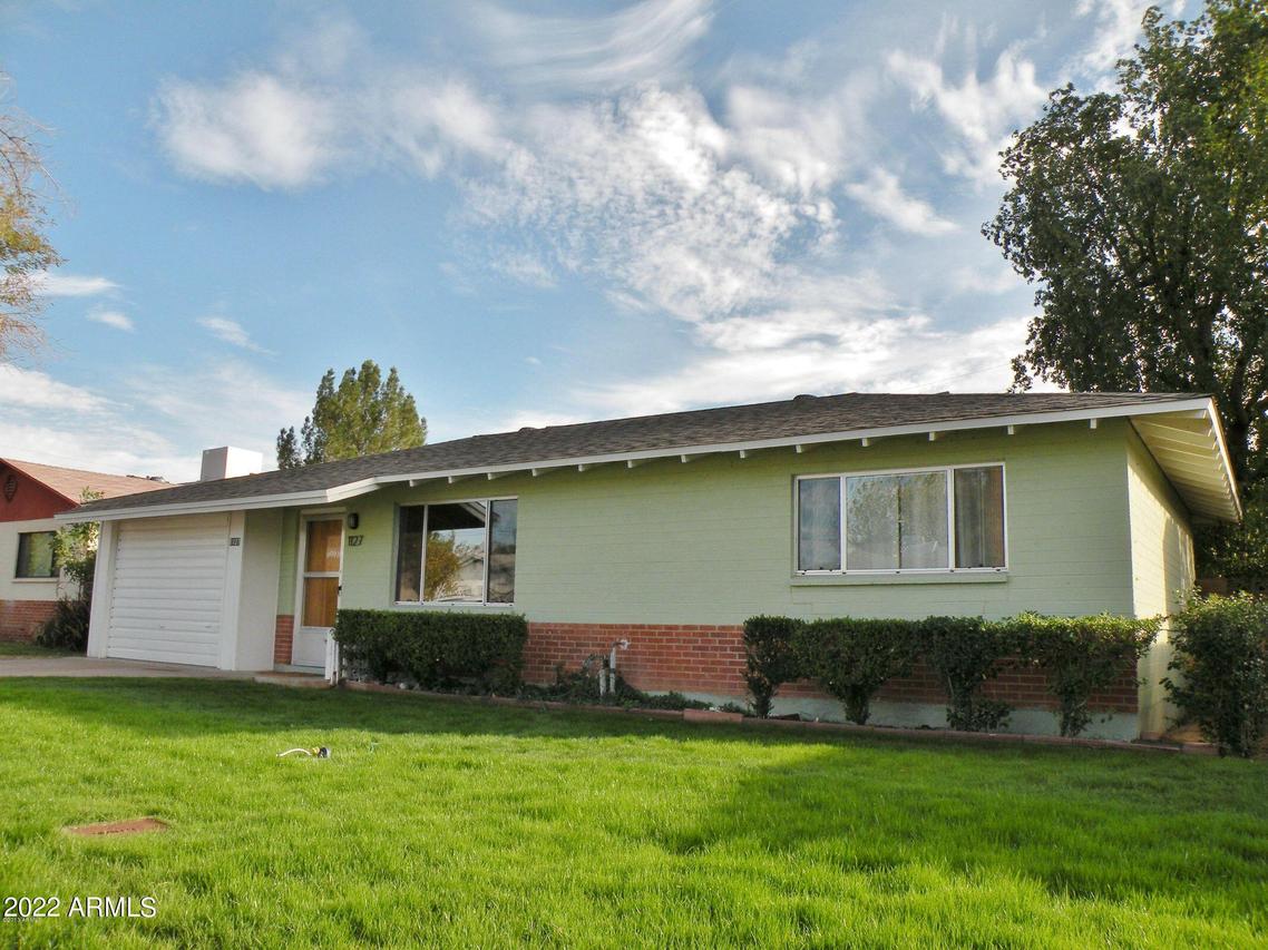 1127 E Diana Ave., Phoenix, AZ 85020