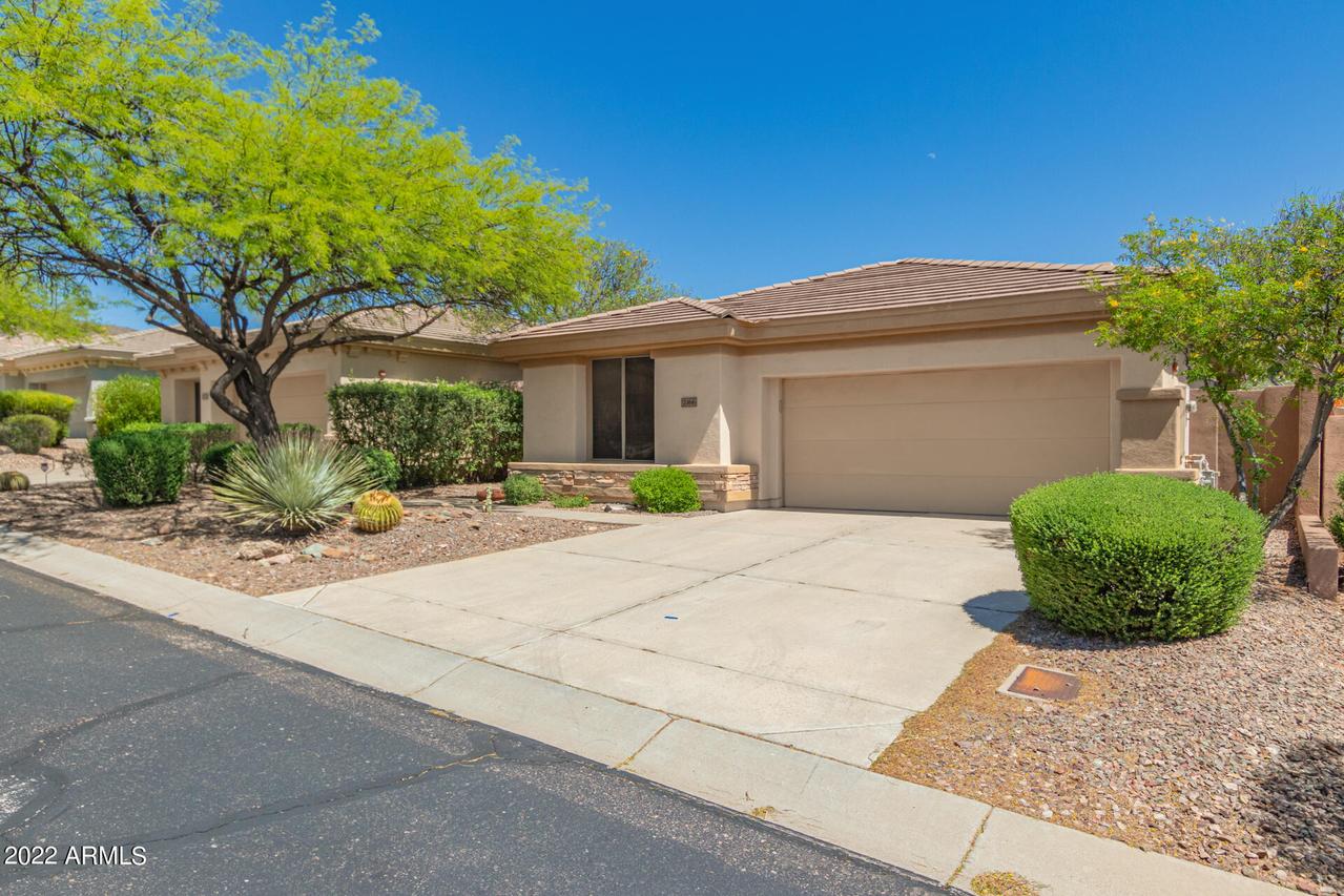 2366 W Firethorn Way, Anthem, AZ 85086