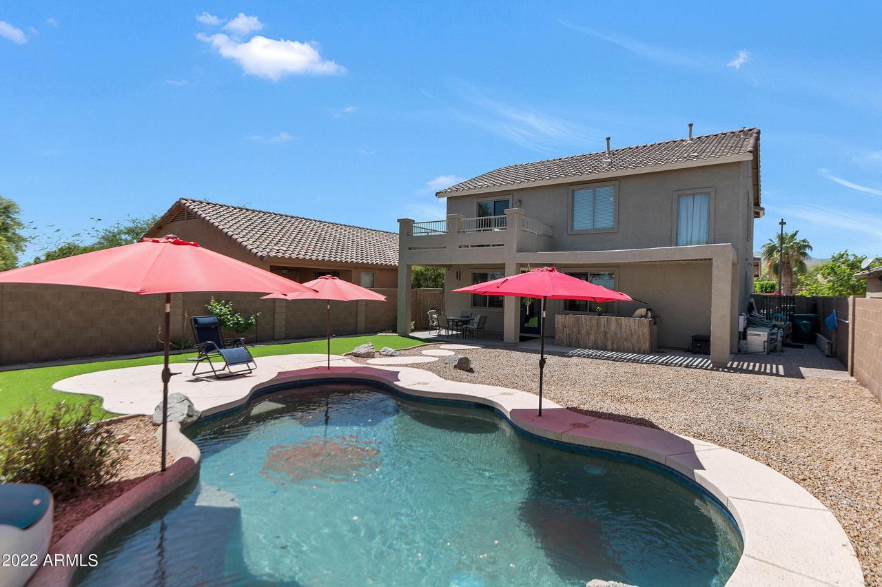 9319 N 179th Dr., Waddell, AZ 85355