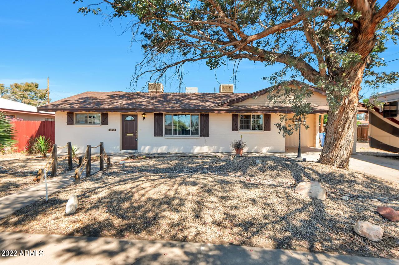 2912 W Puget Ave., Phoenix, AZ 85051