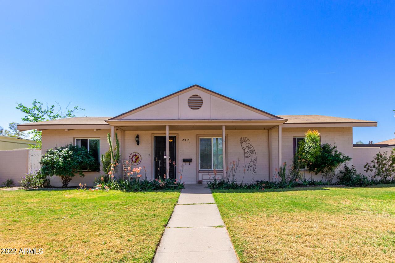 2335 W Shaw Butte Dr., Phoenix, AZ 85029
