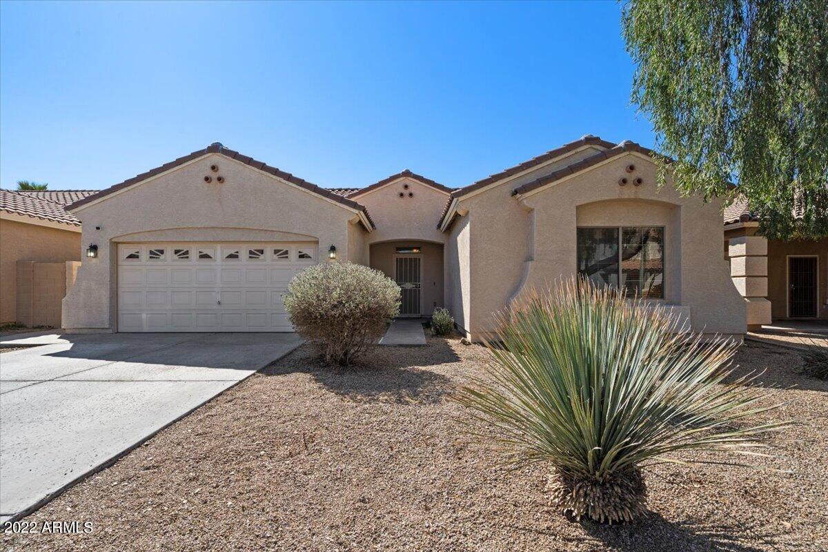 7029 W Beverly Rd., Laveen, AZ 85339