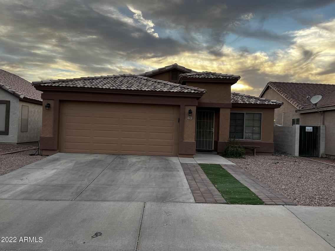 2518 N 108th Dr., Avondale, AZ 85392
