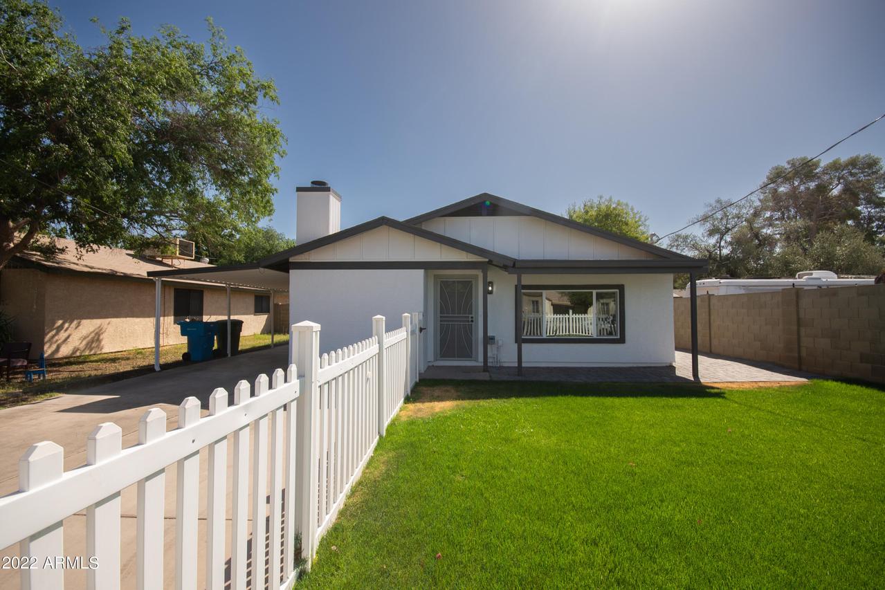 2609 N 28th St., Phoenix, AZ 85008