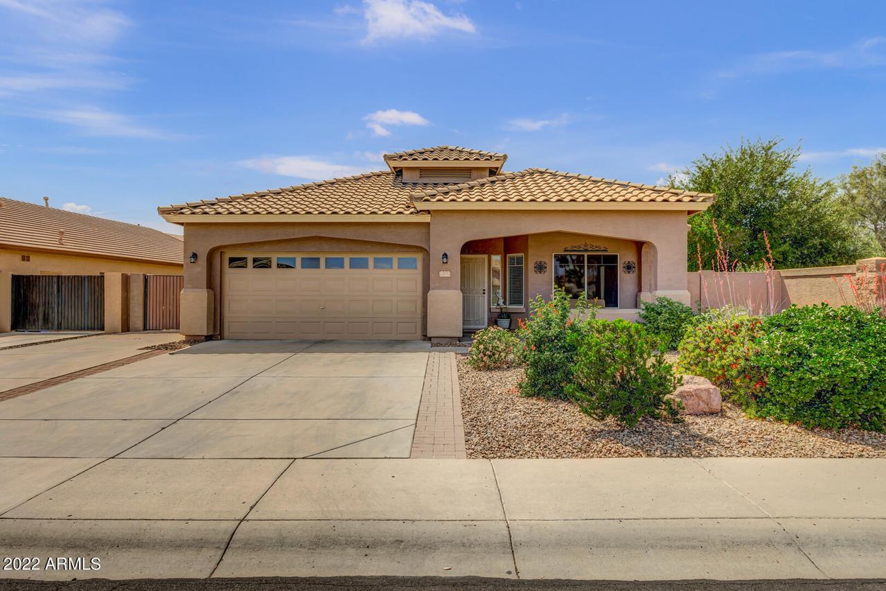22032 N 78th Dr., Peoria, AZ 85383