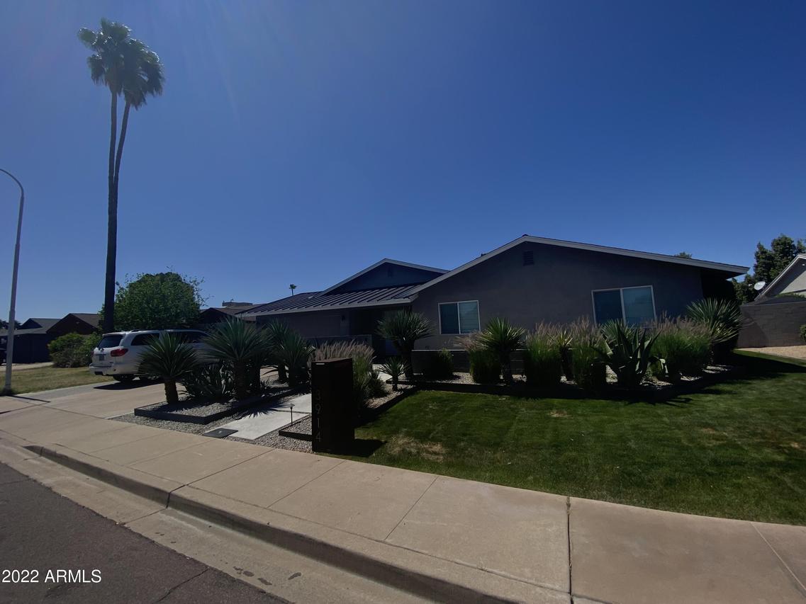 3914 N 87th St., Scottsdale, AZ 85251