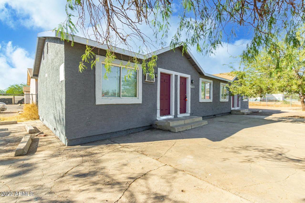 1702 W Yuma St., Phoenix, AZ 85007