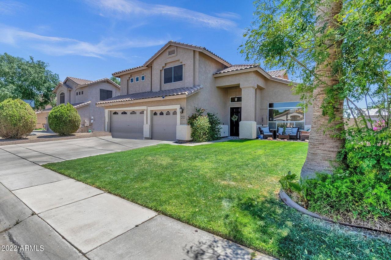315 W Los Alamos St., Gilbert, AZ 85233