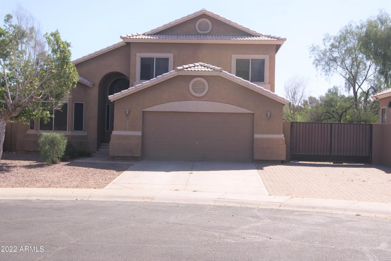 1451 S Sahuaro Dr., Gilbert, AZ 85233