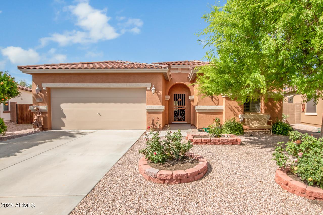 17544 W Port Royale Ln., Surprise, AZ 85388