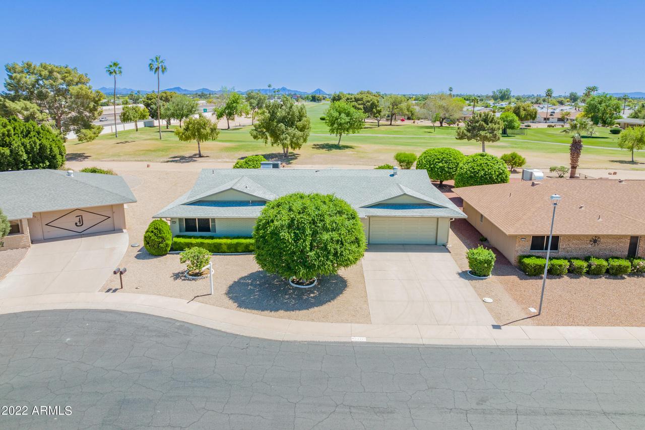 12227 N Sun Valley Dr., Sun City, AZ 85351