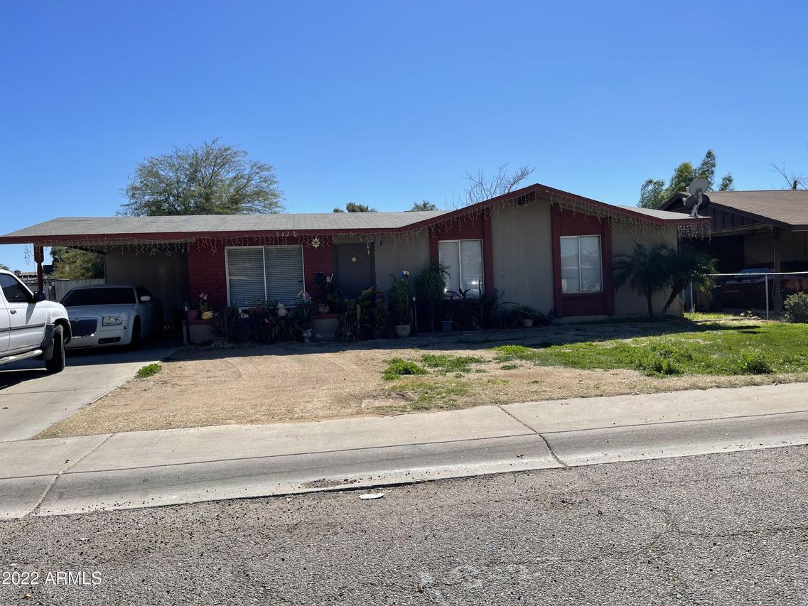 8429 W Roma Ave., Phoenix, AZ 85037