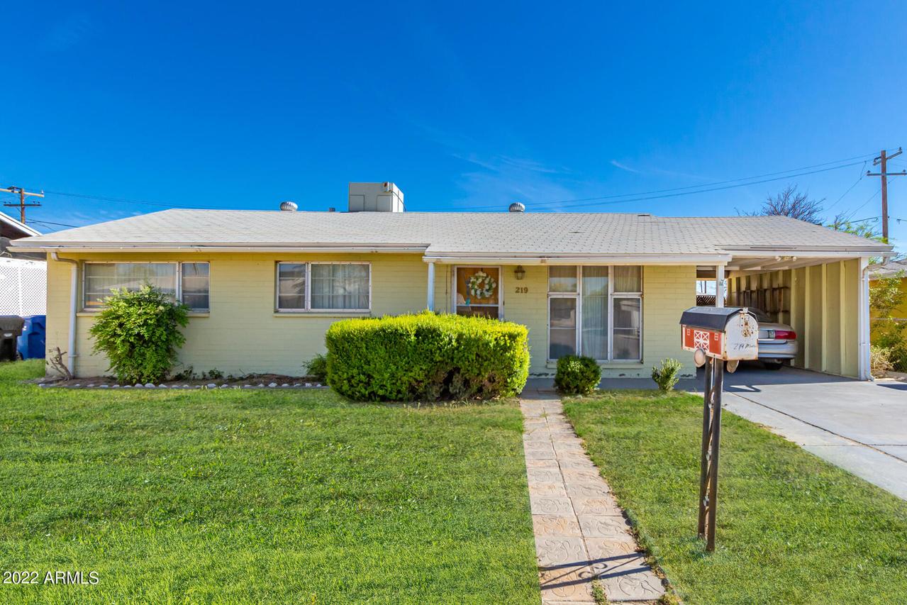 219 W Madden Dr., Avondale, AZ 85323