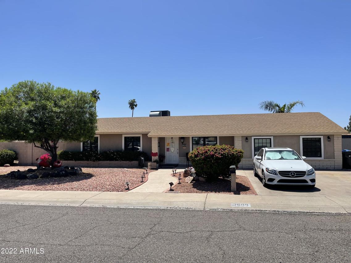 3609 W Rue De Lamour Ave., Phoenix, AZ 85029