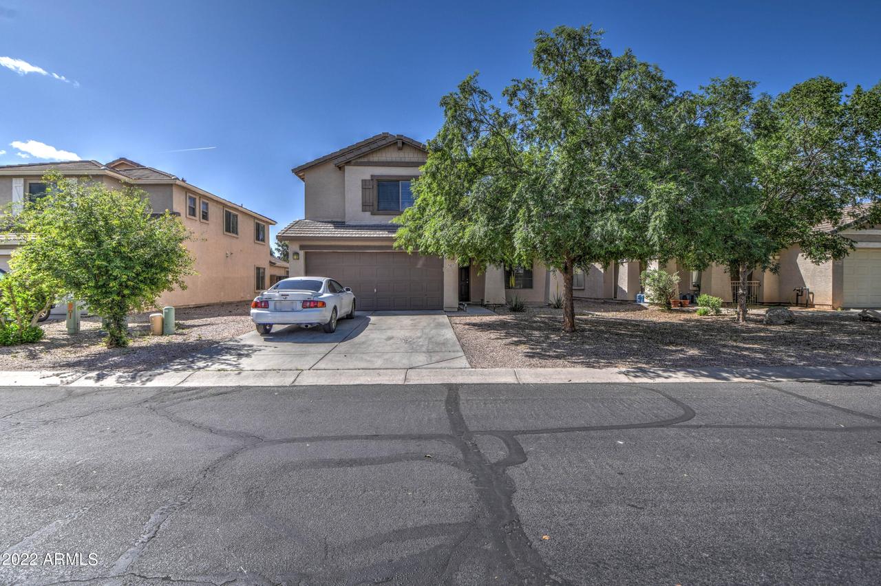 2477 W Wrangler Way, Queen Creek, AZ 85144