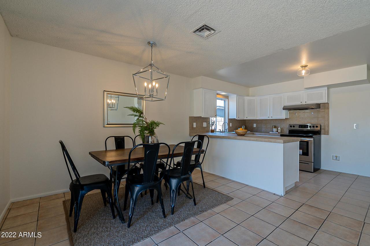 6814 S 40th Pl., Phoenix, AZ 85042