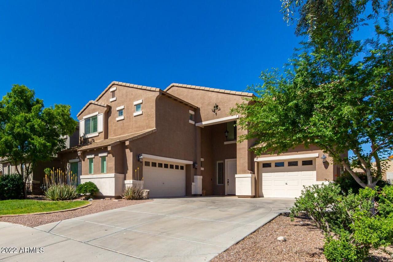 108 W Pasture Canyon Dr., San Tan Valley, AZ 85143