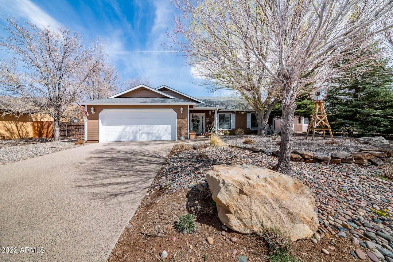 6780 E Anazazi Dr., Flagstaff, AZ 86004
