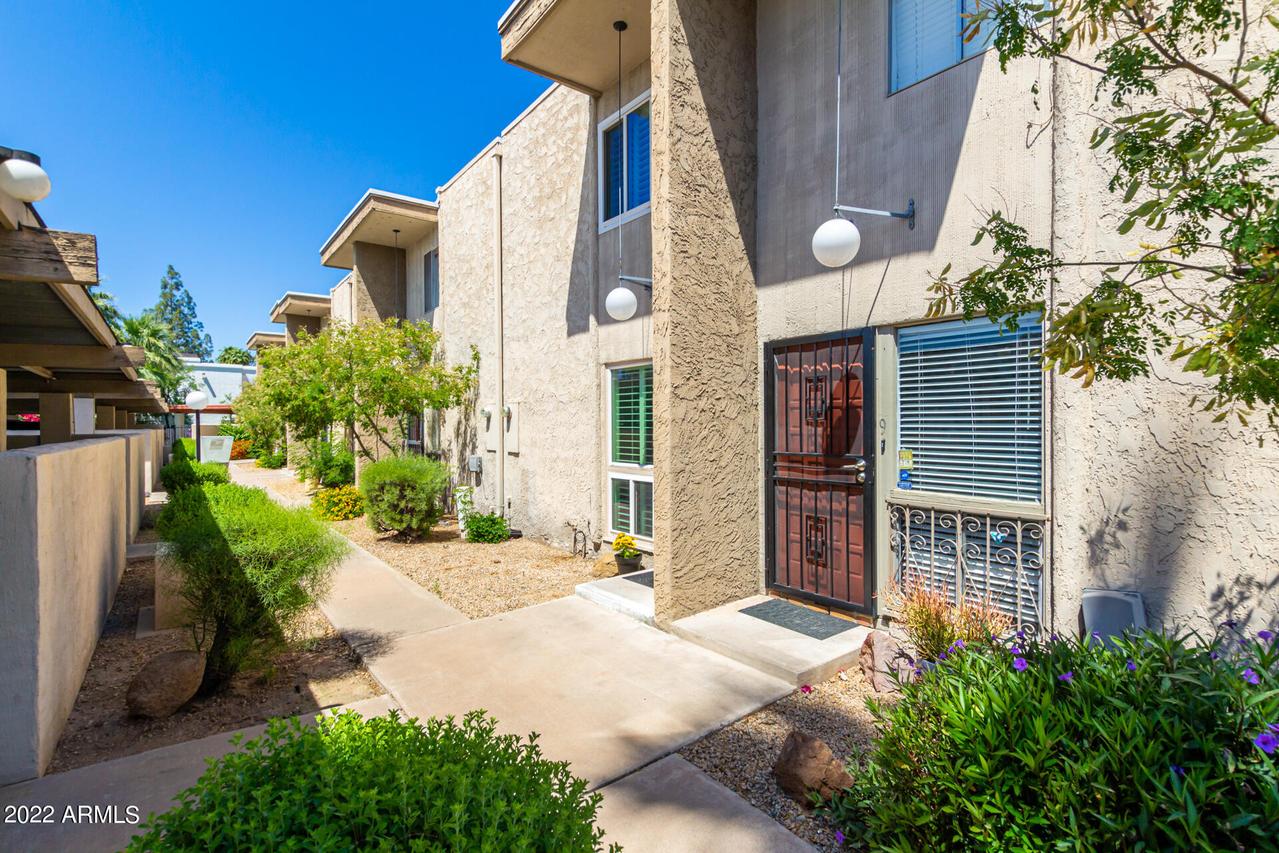 6348 N 7th Ave. #9, Phoenix, AZ 85013