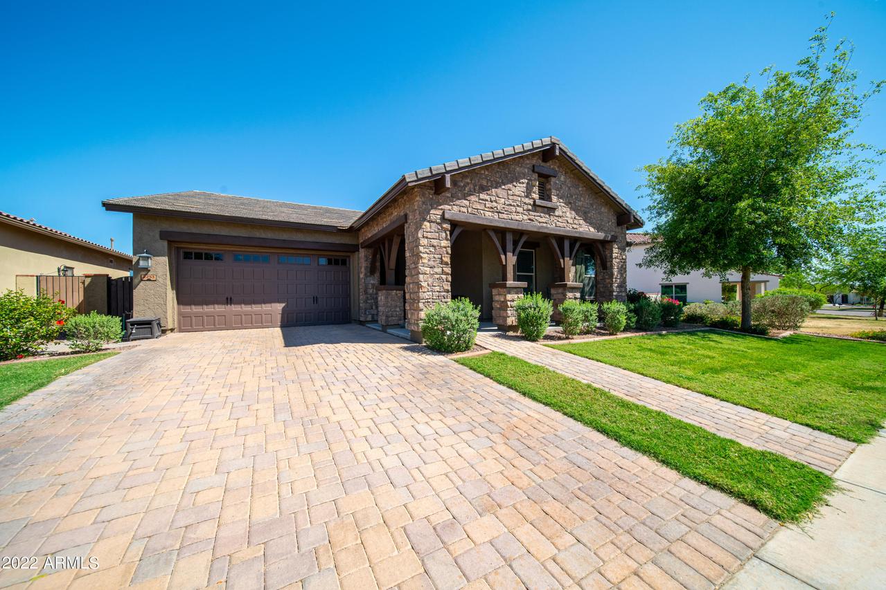 2253 N Beverly Pl., Buckeye, AZ 85396