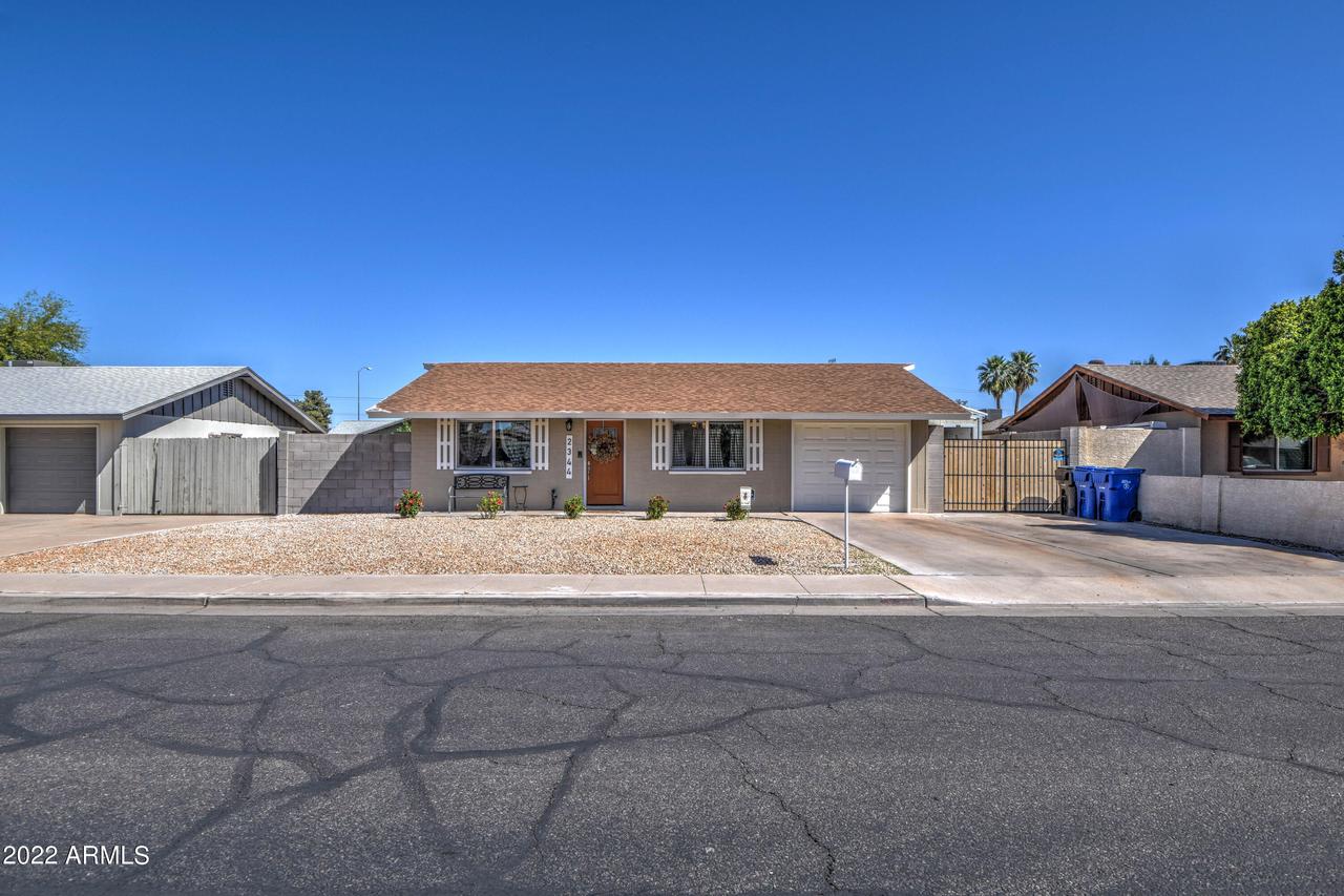 2344 E Caballero St., Mesa, AZ 85213