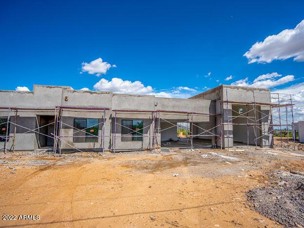 39423 N 10th St., Phoenix, AZ 85086