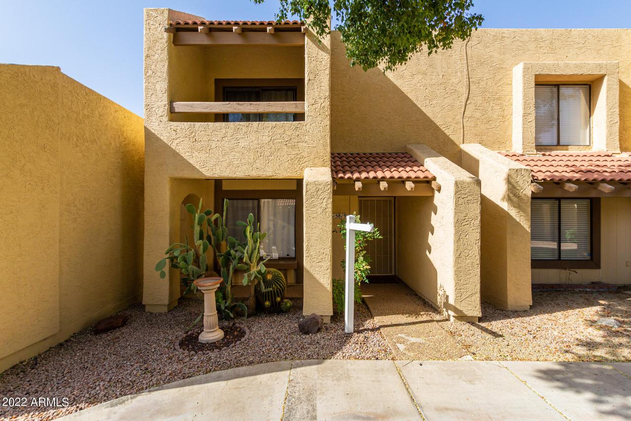 5819 W Evans Dr., Glendale, AZ 85306