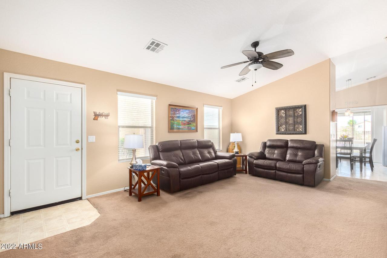 23499 N Desert Dr., Florence, AZ 85132