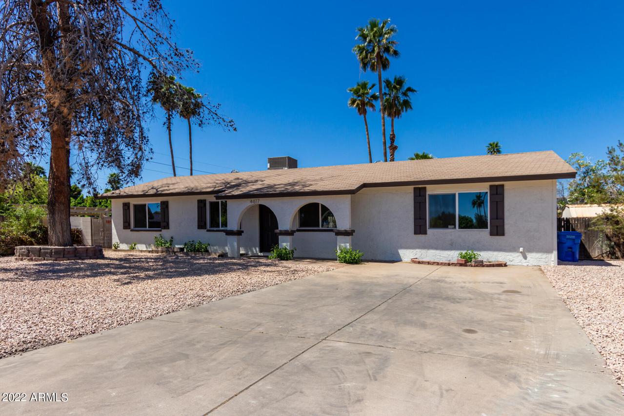 4617 E La Puente Ave., Phoenix, AZ 85044