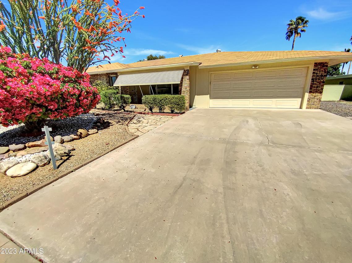 19817 N Turquoise Hills Dr., Sun City, AZ 85373
