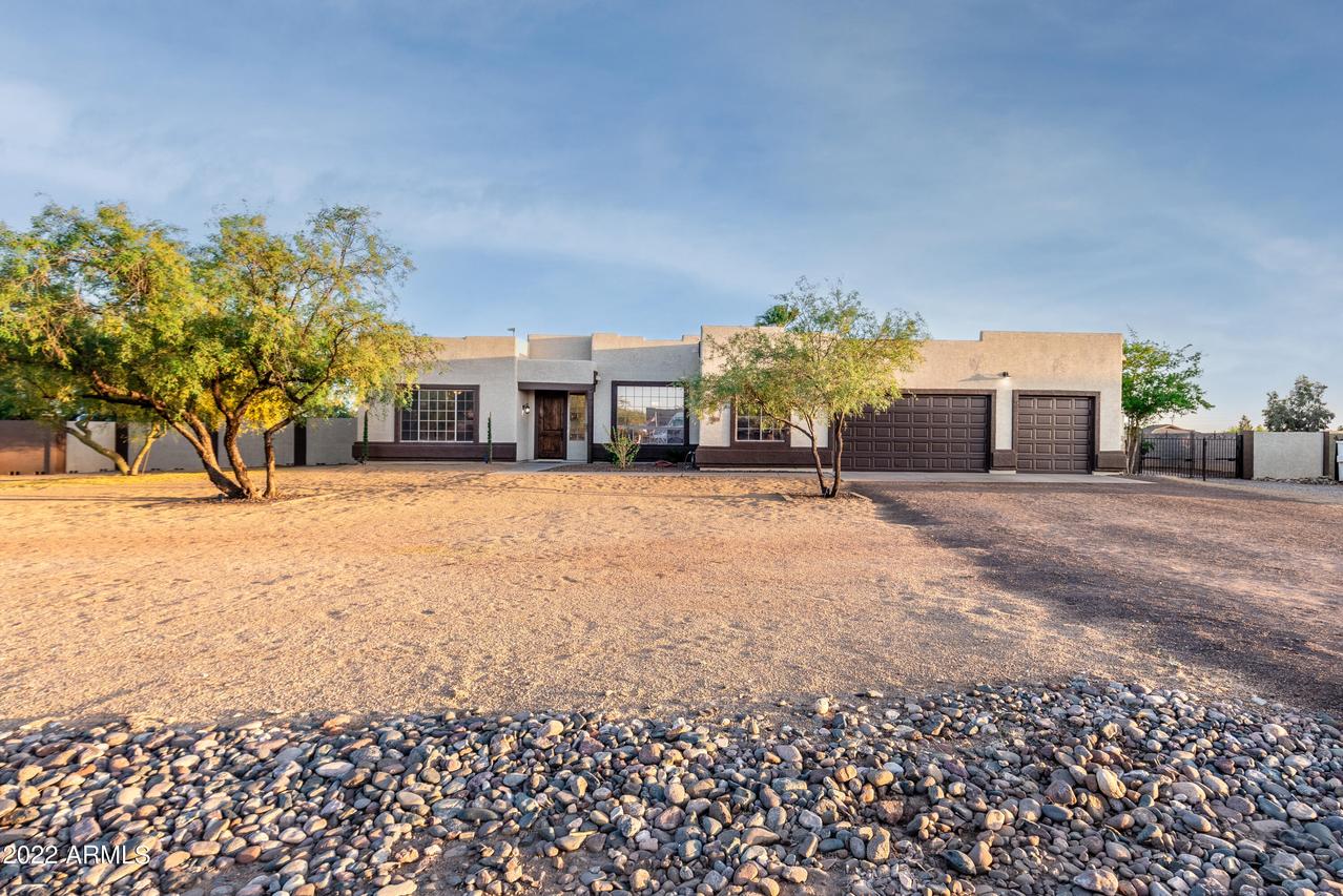 24529 W Mark Ln., Wittmann, AZ 85361