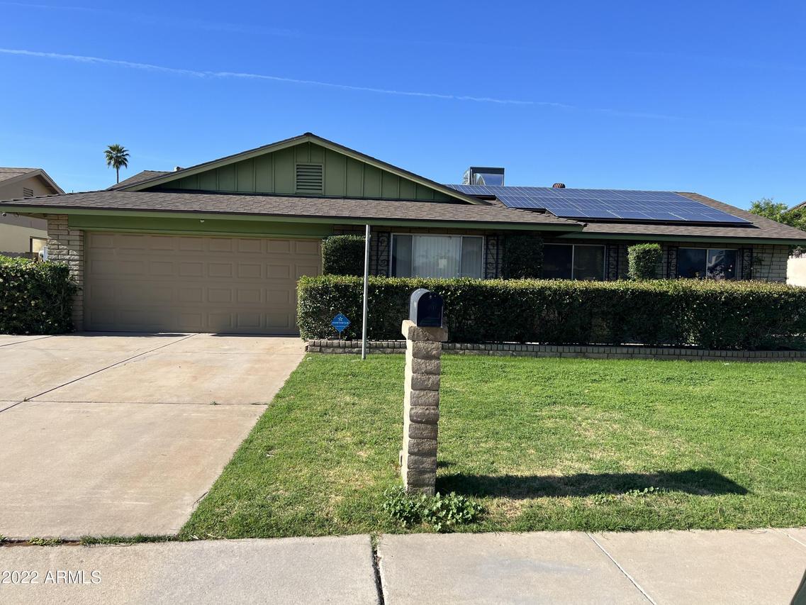 2919 W Acoma Dr., Phoenix, AZ 85053